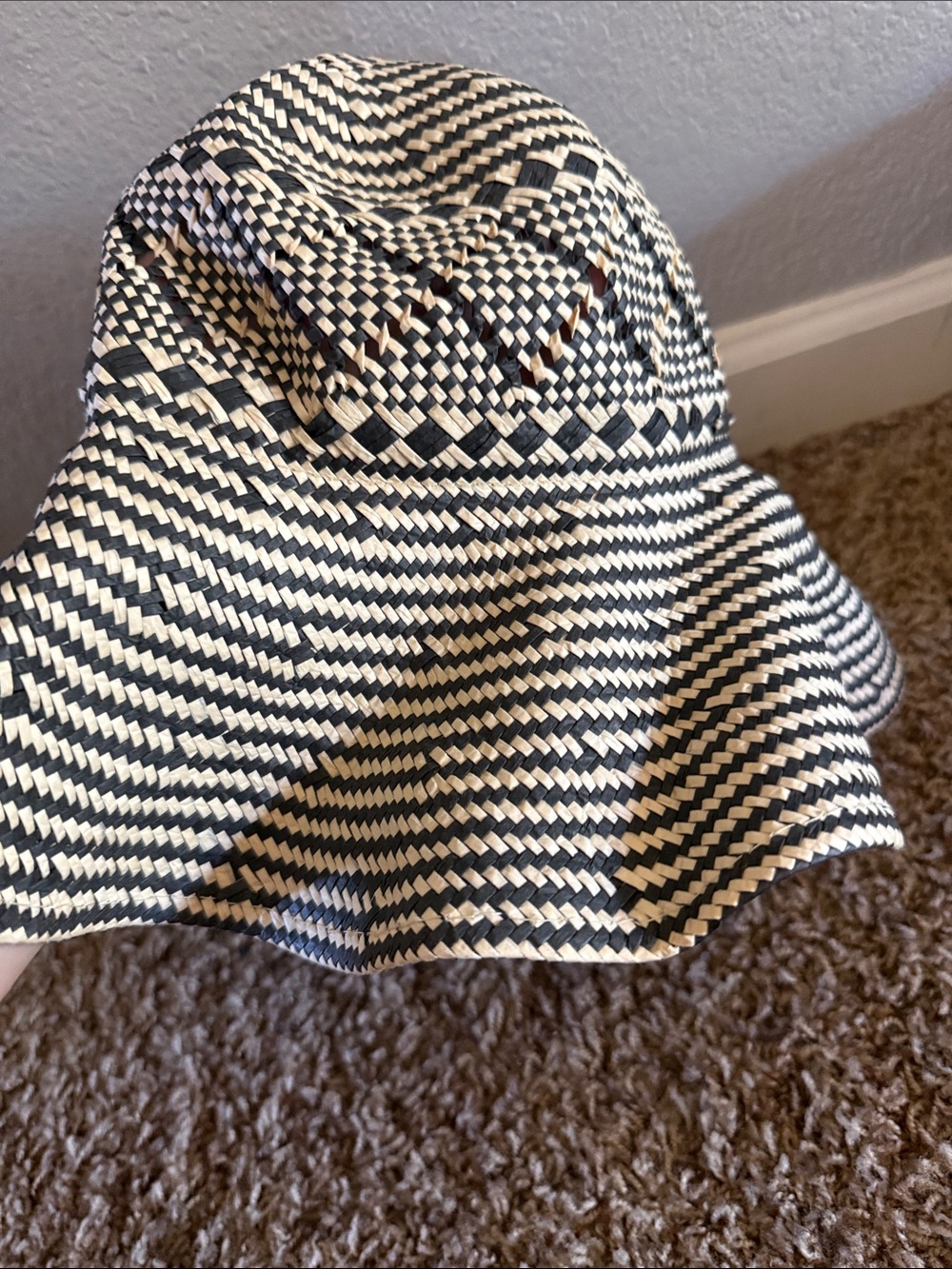 Roxy Black and Cream Patterned Sun Hat (M/L) - Picture 4 of 4
